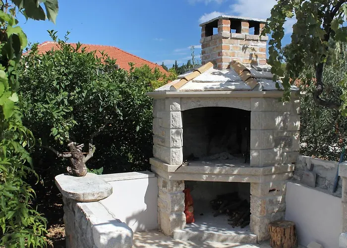 By The Sea Lumbarda, Korcula - 9263